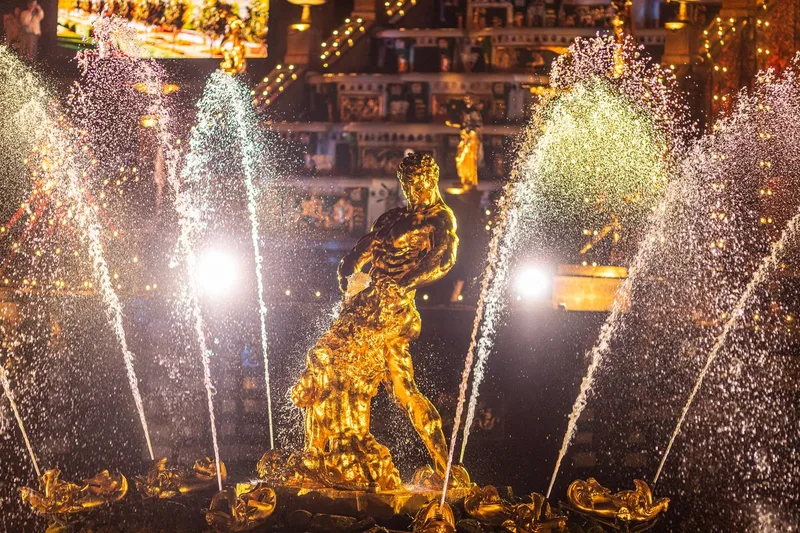 Осенний вальс фонтанов, 3 дня