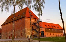 Индивидуальная экскурсия: Железнодорожный, Правдинск, Знаменск, Гвардейск с посещением замка Тапиау.