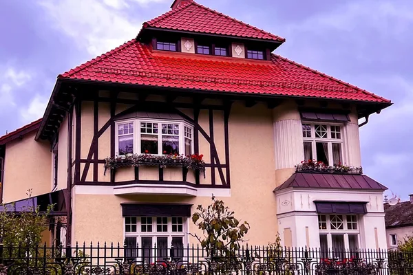 Индивидуальная обзорная экскурсия по Калининграду в поисках хомлинов.