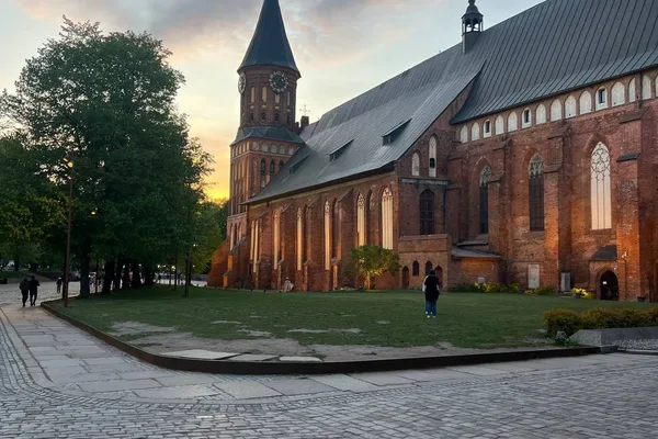 Обзорная экскурсия «В поисках хомлинов» .