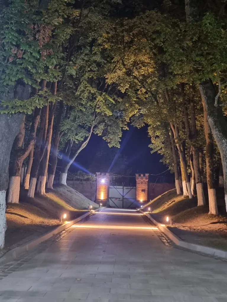 Ночная жизнь форта № 11 Дёнхофф